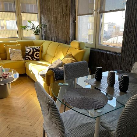 Grey Gucci Apartment City Center 华沙 外观 照片