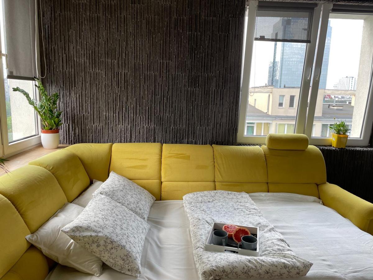 Grey Gucci Apartment City Center 华沙 外观 照片