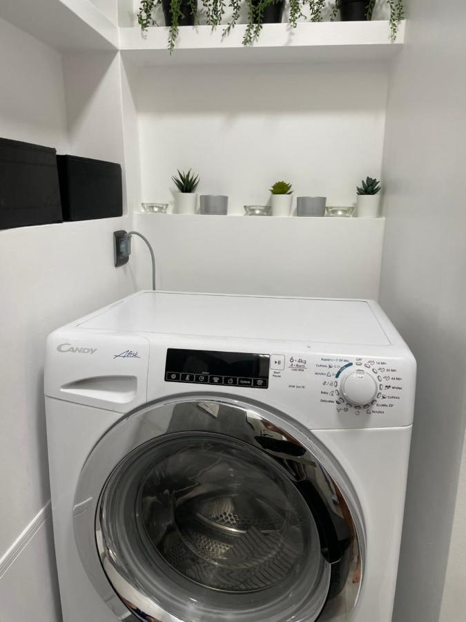 Grey Gucci Apartment City Center 华沙 外观 照片